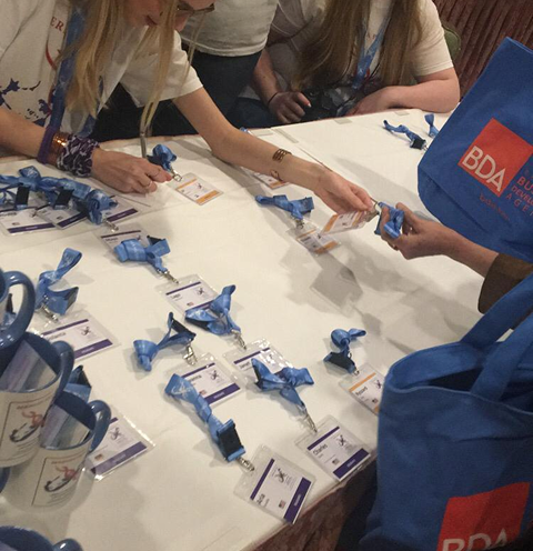 abstract-flat-vector-crowd-people 7